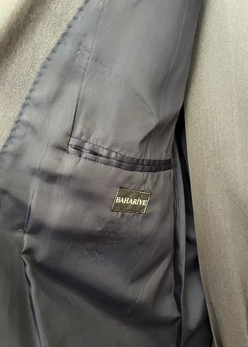 Gri Düğmeli Erkek Takım elbise
Ceket ve Pantolon birlikte - Görsel 4