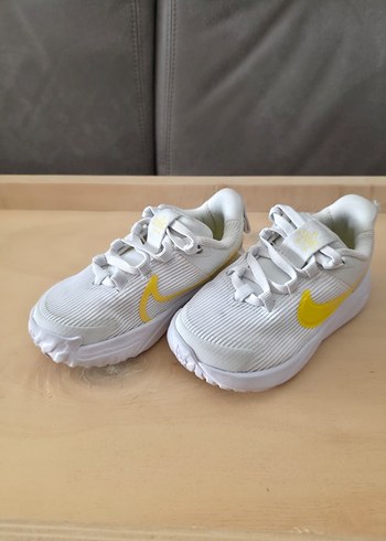 Nike Beyaz Erkek Çocuk Spor Ayakkabı - Görsel 2