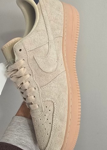 Nike air bej süet orjinal ithal üründür - Görsel 4