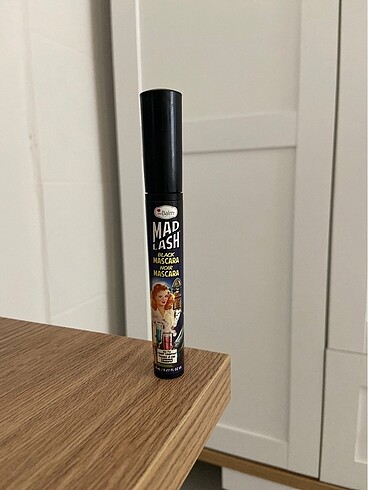 The balm maskara