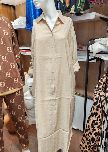 Düğmeli Siyah Uzun Kollu Uzun Elbise - Görsel 3