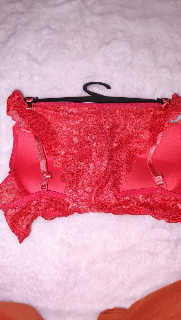 Kırmızı Dantel Sütyen - Görsel 2