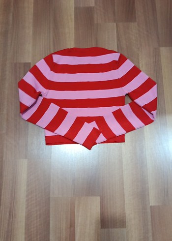 Kırmızı Çizgili Kadın Krop - Görsel 2