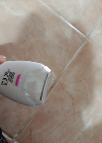 Beyaz ve Pembe Epilatör Seti - Görsel 4