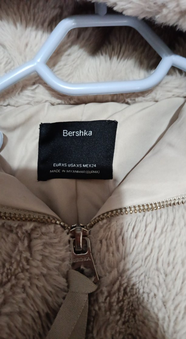 Kapüşonlu Bej Kadın Kürk - Görsel 2