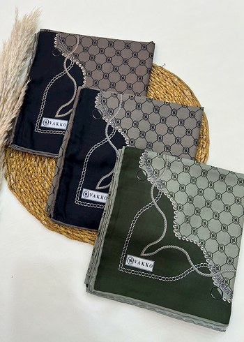 Zincir Detaylı Kadın Kahverengi Şal - Görsel 3