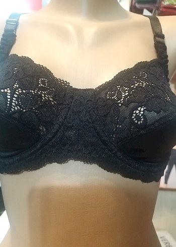 Siyah dantelli sütyen - Görsel 2