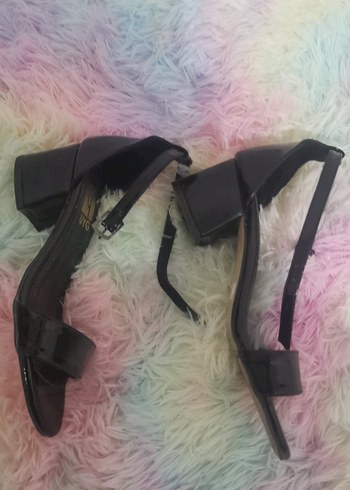 34 numara topuklu - Görsel 2