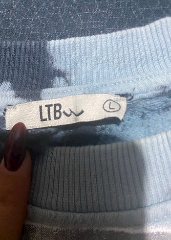 unisexs Gri Kapüşonlu Baskılı Tişört - Görsel 2