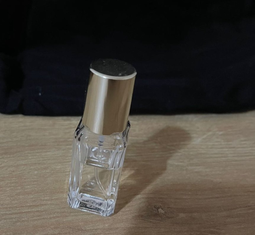 Jo Malone English Pear & Freesia Kadın Parfümü - Görsel 2