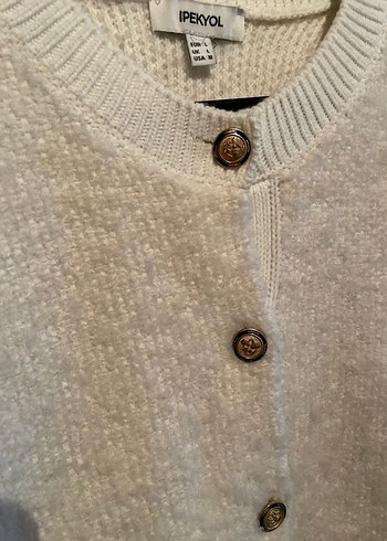 Düğmeli Ekru Kadın Yün Görünümlü Hırka - Görsel 2