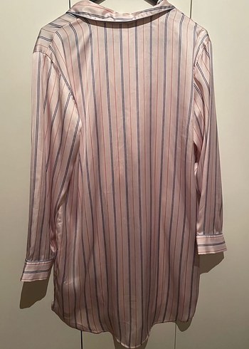 Pembe Çizgili Uzun Kollu V Yakalı Kadın Gömlek Pijama - Görsel 2