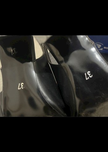 Siyah Tokalı Topuklu Kadın Ayakkabı - Görsel 3