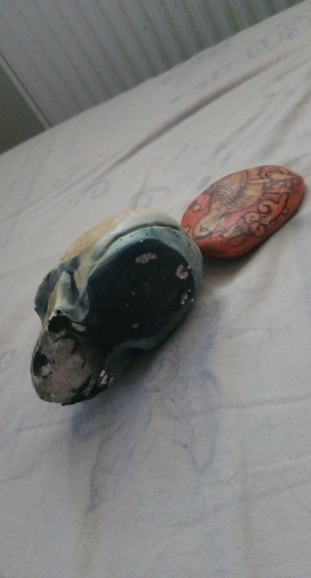 Kahverengi Kafatası ve Kartal Figürlü Dekor - Görsel 4