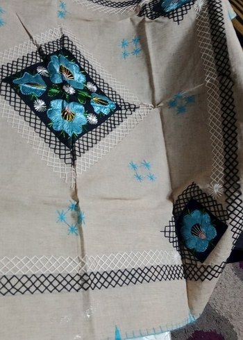 Nakışlı Çok Renkli Masa sehpa Örtüsü el emeği - Görsel 4