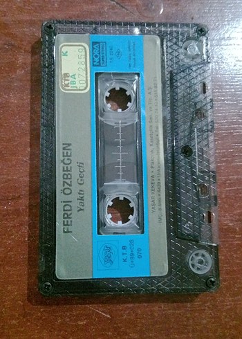 Ferdi Özbeğen - Yaktı Geçti Kaset - Görsel 4
