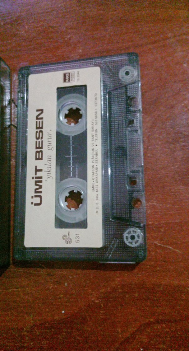 Ümit Besen - Yıkılan Gurur Kaset - Görsel 2