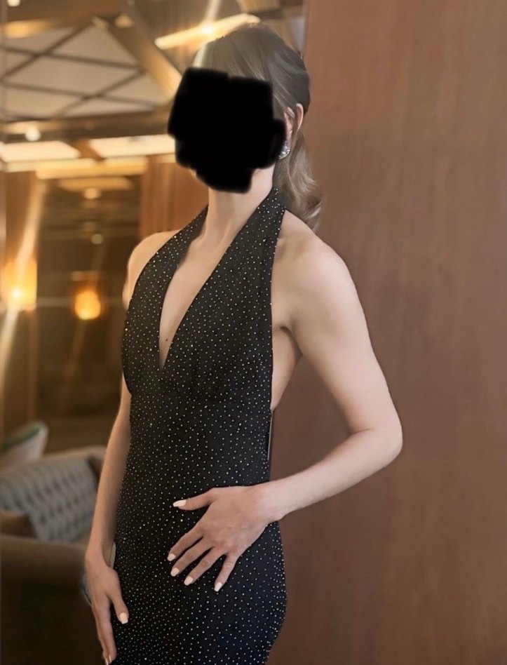 Boncuk İşlemeli Siyah Uzun V Yaka Abiye Elbise - Görsel 2