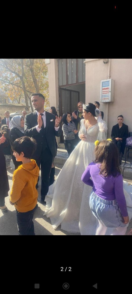 Uzun Kollu Beyaz Prenses Gelinlik - Görsel 3