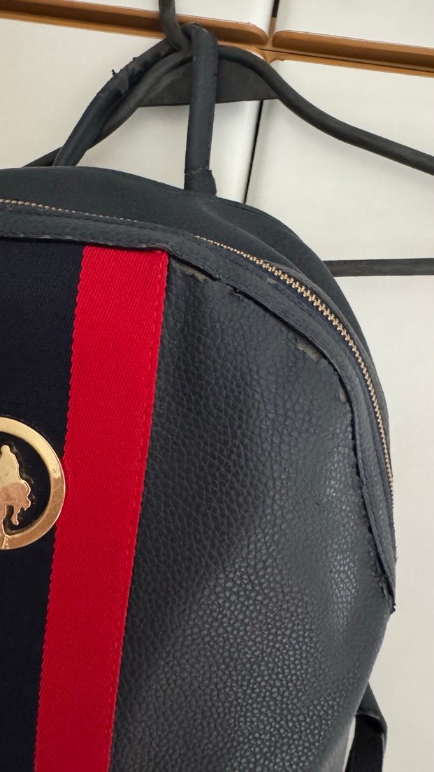 U.S.S.N POLO Deri Sırt Çantası, Tokalı, Kırmızı Şeritli - Görsel 2