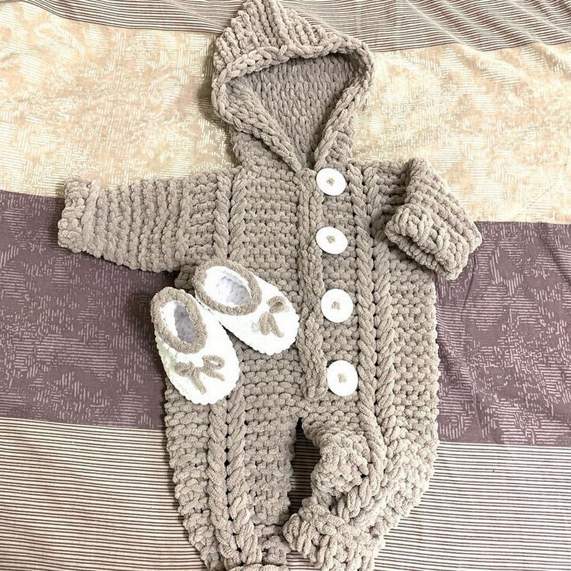 Nakışlı Beyaz Örgü Bebek Kız Tulum - Görsel 2