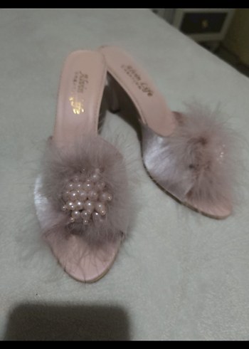 pudra pembesi Topuklu Kadın Terlik, Tüylü Detaylı - Görsel 5