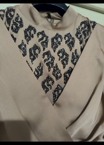 Uzun Kollu Bej Drapeli Abiye Elbise - Görsel 3