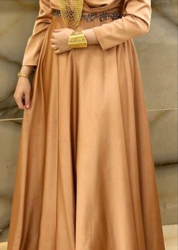 Uzun Kollu Bej Drapeli Abiye Elbise - Görsel 2