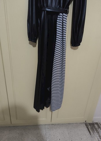 Siyah Pilili Uzun Kollu Uzun Elbise - Görsel 6