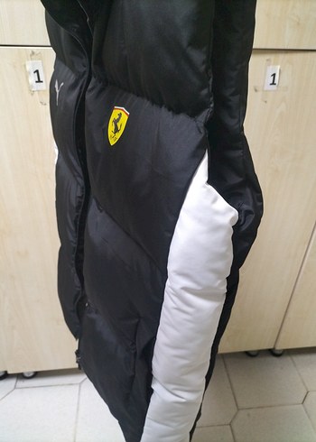 Puma Ferrari Siyah Yelek - Görsel 6