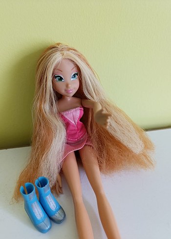 Winx Club Flora - Görsel 3