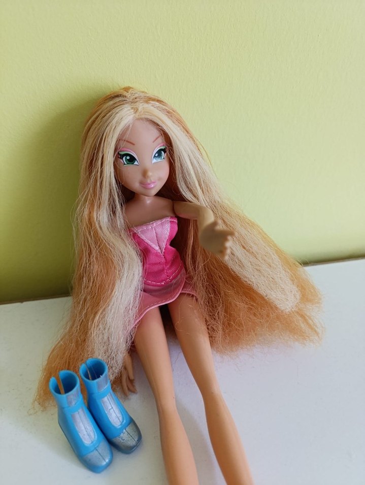 Winx Club Flora - Görsel 3