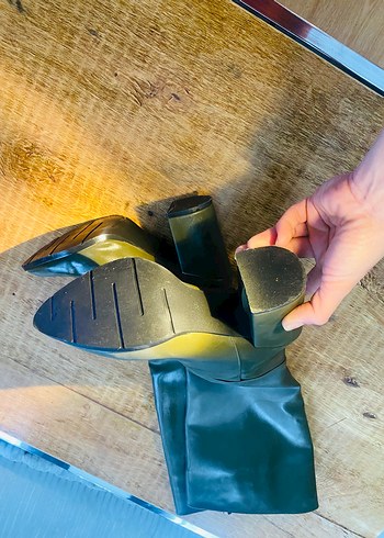 Kadın Haki Deri Tokalı Dizüstü Bot - Görsel 5