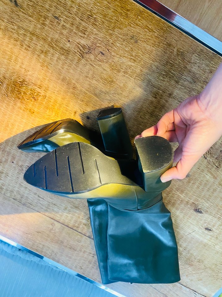 Kadın Haki Deri Tokalı Dizüstü Bot - Görsel 5