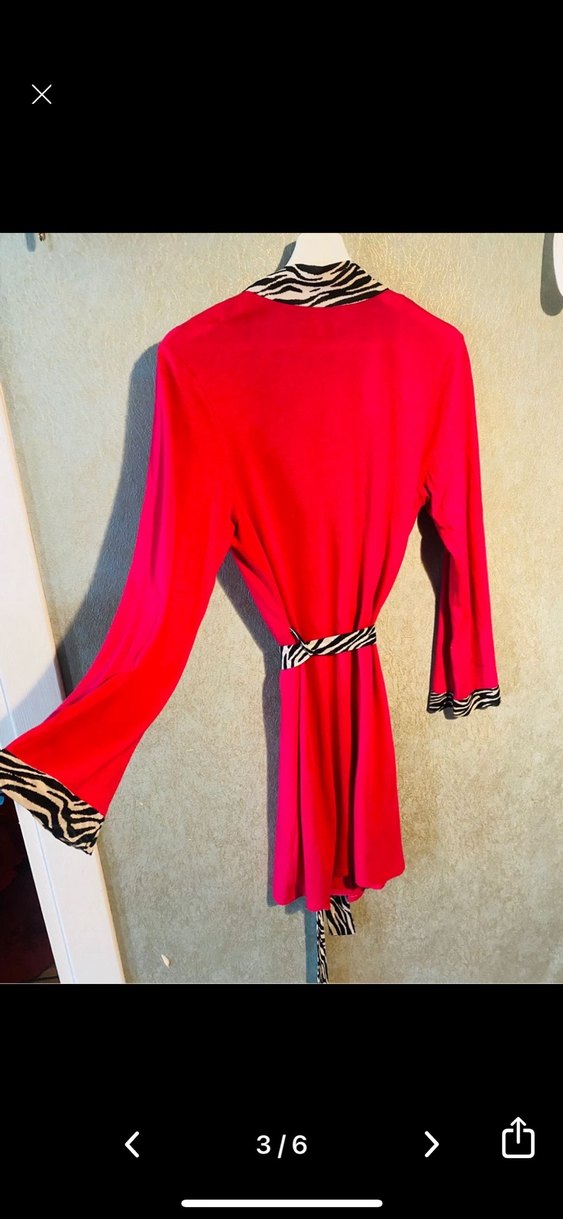 Zebra Desenli Uzun Kollu Pembe Kadın Sabahlık - Görsel 4