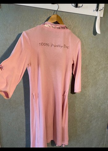 Pembe Uzun Kollu İnce Kesim Kadın Sabahlık - Görsel 3