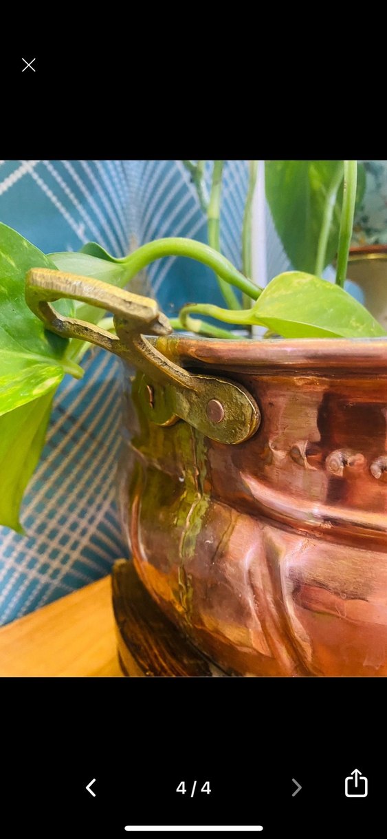 Ayaş ayaklı bakır saksı - Görsel 3