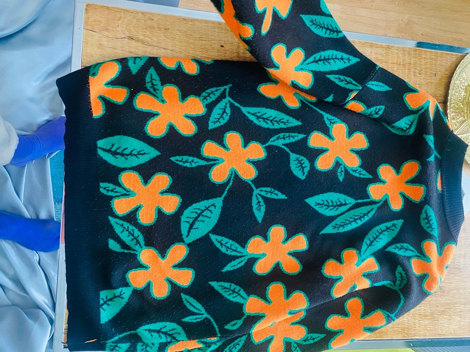 Çiçek Desenli Renkli Örgü Kadın Hırka - Görsel 4