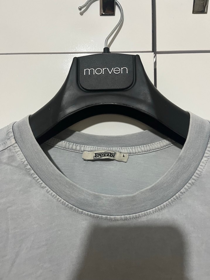 Gri yıkamalı Erkek Tişört - Görsel 2