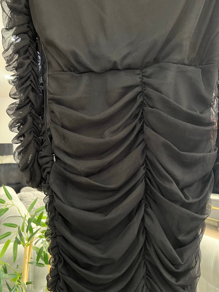 Uzun Siyah Drapeli Gotik Elbise - Görsel 5