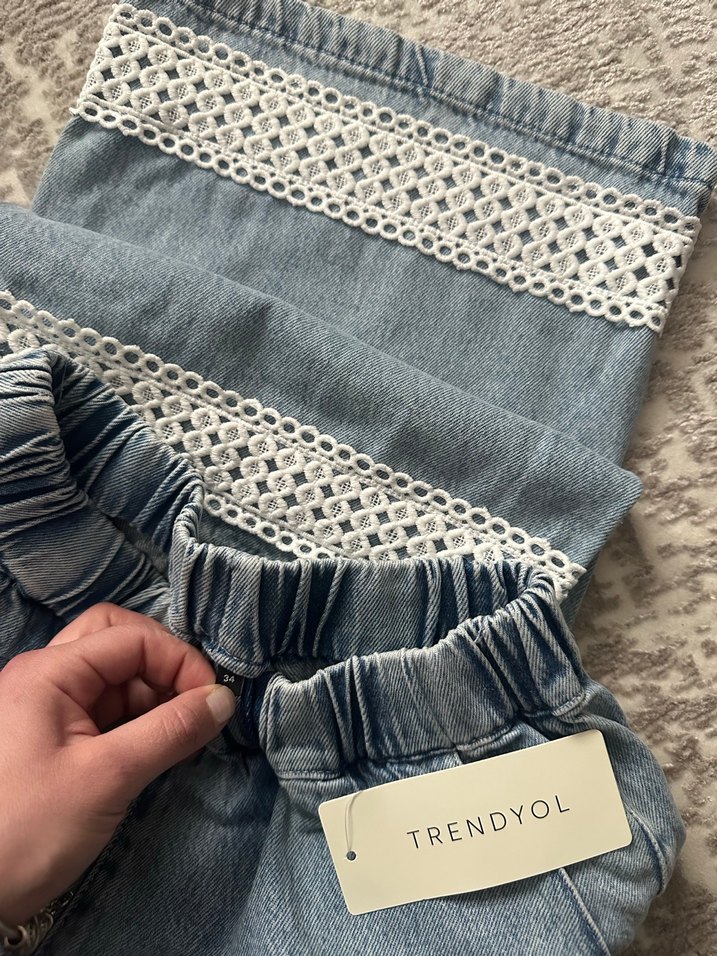 Dantel Detaylı Rahat Kesim Mavi Kadın Jean - Görsel 4