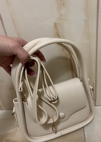 Minimalist Beyaz Deri Kadın Çanta - Görsel 3