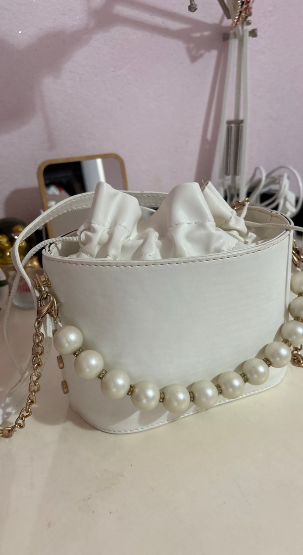 Boncuk Detaylı Beyaz Kadın Çanta - Görsel 2