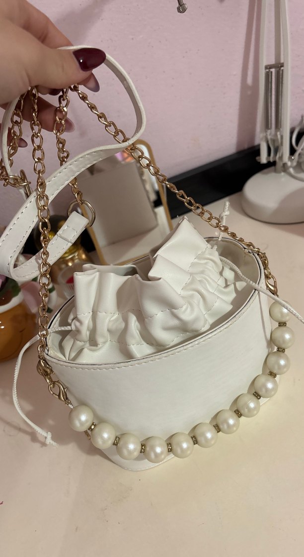 Boncuk Detaylı Beyaz Kadın Çanta - Görsel 3