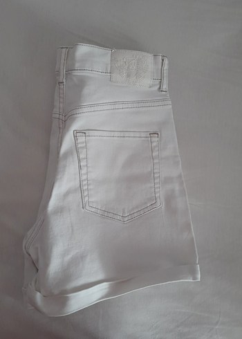 colins Kadın Beyaz Mini Denim Şort - Görsel 3