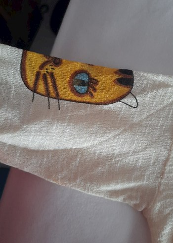 Bohem Çok Renkli Örgü Kedi Desenli Tişört - Görsel 2