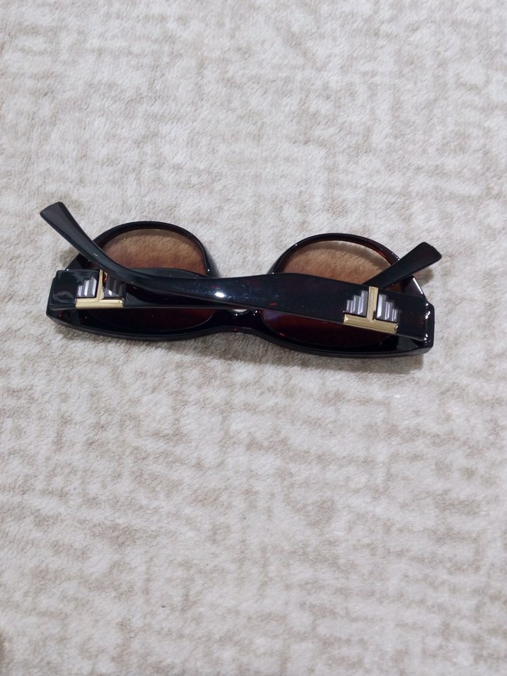 Kahverengi Klasik Kadın Gözlüğü - Görsel 3