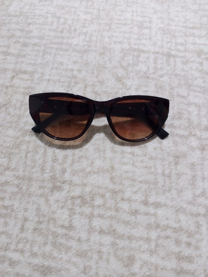 Kahverengi Klasik Kadın Gözlüğü - Görsel 2