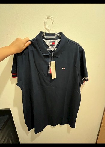 Tommy Hilfiger l