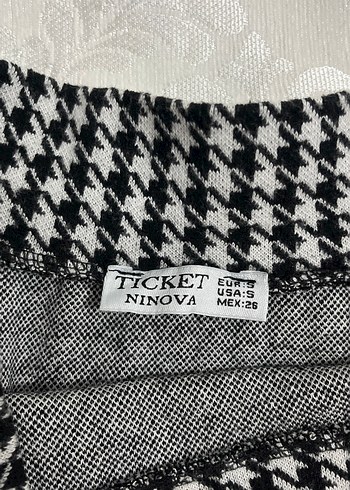 Ekose Desenli Kadın Etek - Görsel 2